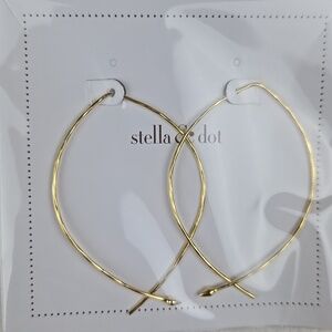 Stella and Dot Gold Hammered Wire Large Hoop Earrings - New with Box!